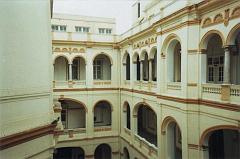 15 VOYAGE A ORAN 2005 MAIRIE COUR INTERIEURE